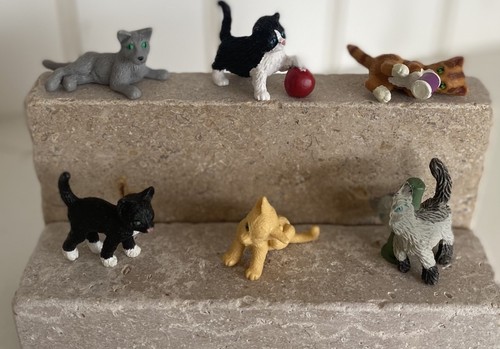 Vintage kitty pocket - in,