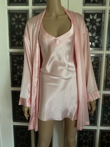 Victoria secret robe gown slip - victoria,