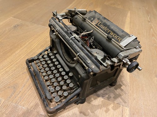 Vintage underwood typewriter - vintage,