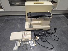 Singer Futura 1100 Sewing Machine. 