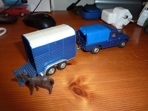 Corgi toys land rover 109 - corgi,