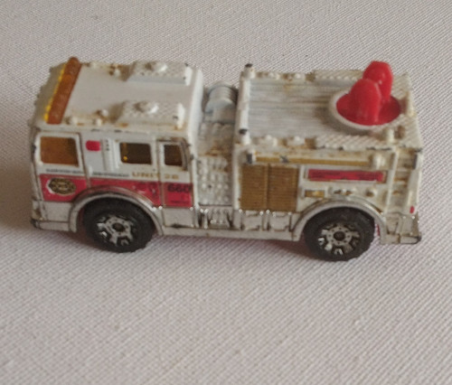 Matchbox rescue chevrolet fire - matchbox,