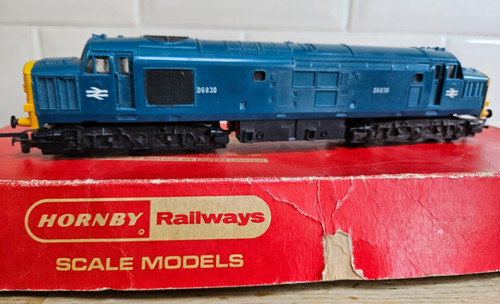 Hornby r751 class d6830 - 37, br
