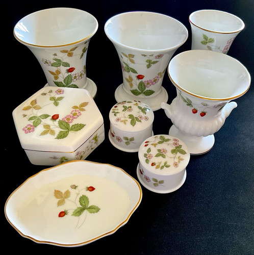 Wedgwood wild strawberry - wedgwood,