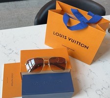 Louis Vuitton Z0259U Attitude