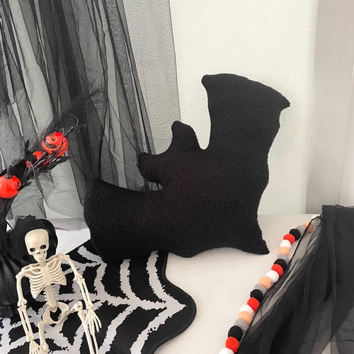 Black bat pillow halloween - black,