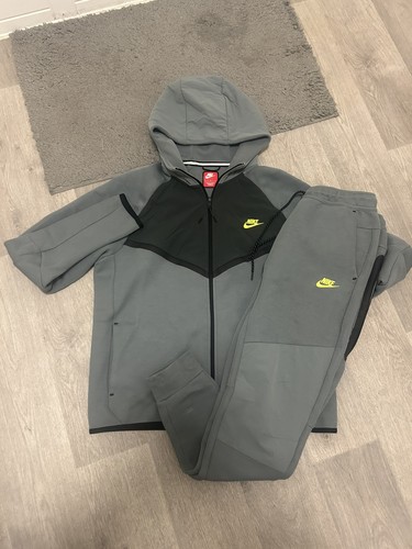 Nike tech fleece tracksuit - fleece,