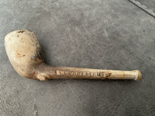 Old clay pipe younger - pipe,