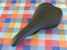 Whyte (DDK) 275x150mm road mountain bike saddle steel rail 310g Black (1)