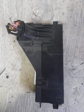 AUDI A2 TDI 90BHP 2003-2005 1.4 FUSE BOX (IN ENGINE BAY)