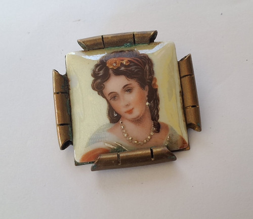 Antique vintage brooch pin