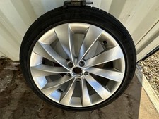 GENUINE VOLKSWAGEN 18 SCIROCCO CC INTERLAGO TURBINE ALLOY WHEEL With Tyre Contin