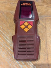 VINTAGE RETRO SPLIT SECOND ELECTRONIC GAME WORKING 1980's