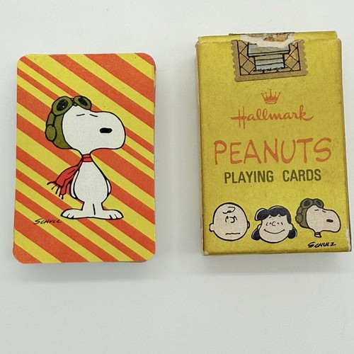 Vtg miniature hallmark peanuts - vtg,