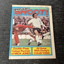 Shoot Magazine - 28 Jul 1973 - Queens Park Rangers Mick Jones Roger Kenyon