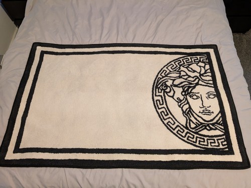 Vintage gianni versace medusa - versace,