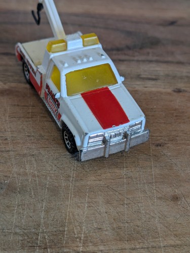 Matchbox superfast gmc tow - gmc,