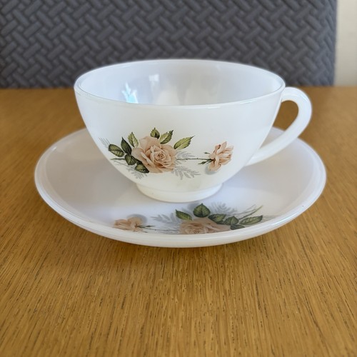 Arcopal france milk glass - arcopal,