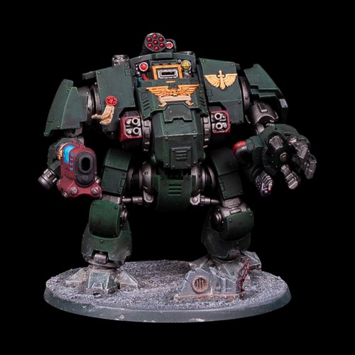 Well painted redemptor - well,