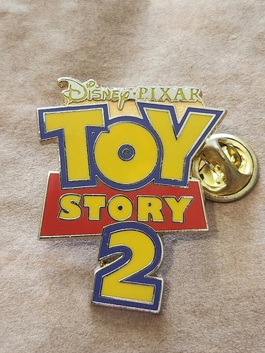Disney trading pins - disney, ds