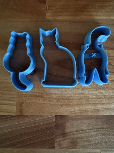Cat butt cookie cutter and - butt,
