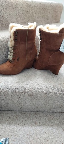 Ugg boots size wedge - ugg, 5.