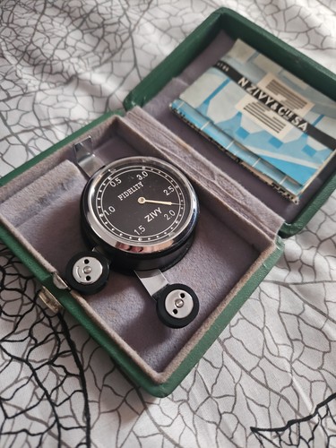 Vintage yarn tension meter - yarn,