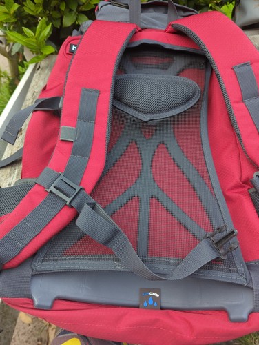 Mountain warehouse venture 40l - mountain,
