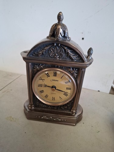 Vintage crosa juliana - vintage, quartz