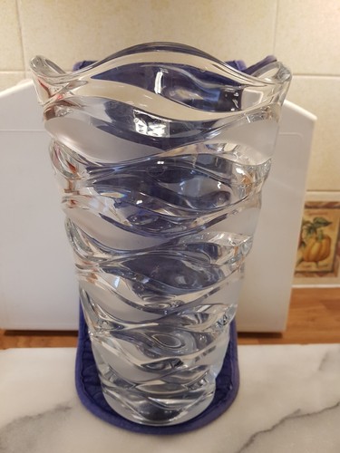 Xlarge heavy cut glass - xlarge, vase