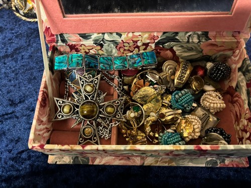 Scrap costume jewellery - costume,