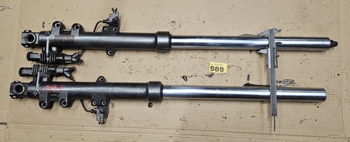 989 kawasaki gpz900r front - 989,