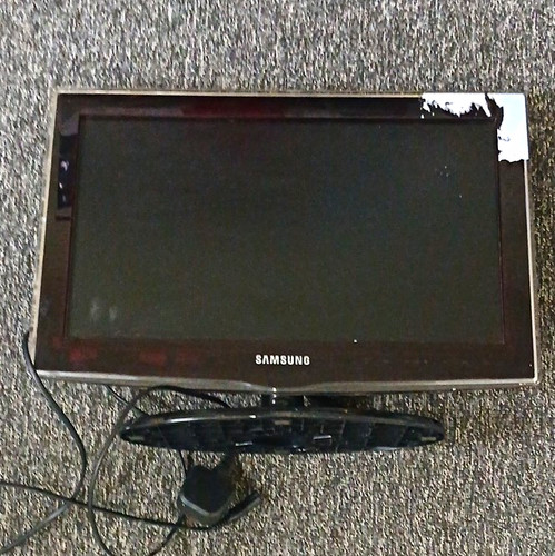 Samsung lcd flat screen - samsung,