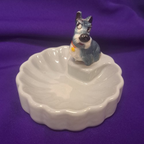 Wade pin tray - pin, dish