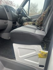 VW CRAFTER 2013 Front Seats  