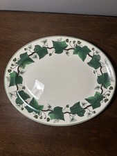 Wedgwood Napoleon Ivy Green Trim 14" Oval Serving Platter Dish Meat Plate 37