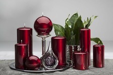 HIGH GLOSS BURGUNDY / RED DECORATIVE CANDLES IN PILLAR OR BALL SHAPE gift decor