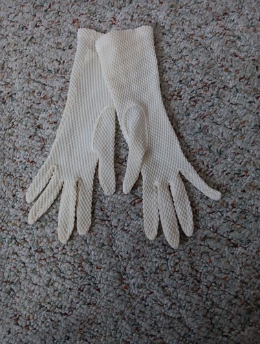 Vintage victorian gloves ivory - gloves,