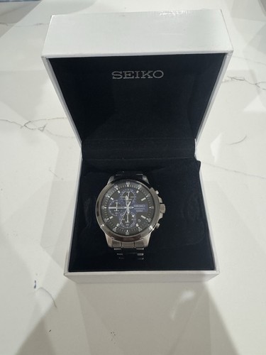 Seiko chronograph quartz 100m - quartz,