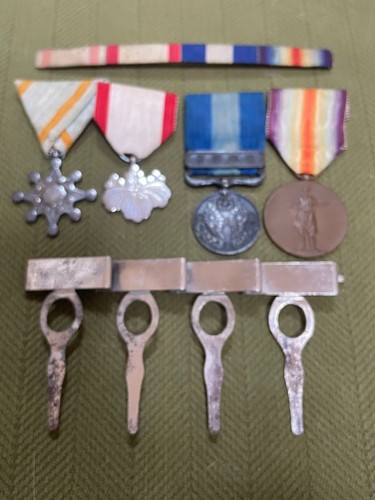 Set war medal - 4, japanese
