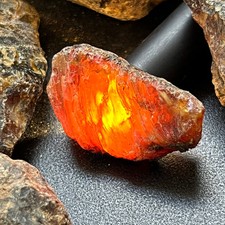 Black amber fossilized - black,