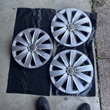 Genuine3  Vw Transporter 16 Inch Wheel Trim