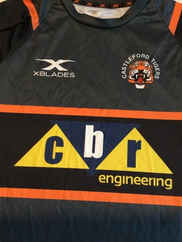 Castleford tigers trust rugby - ,