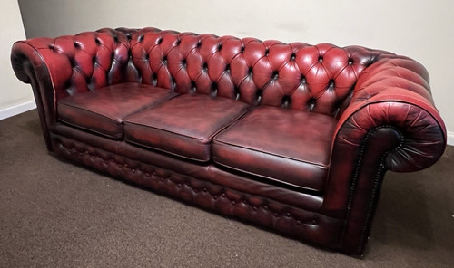 Classic chesterfield seater - chesterfield, 3-seater