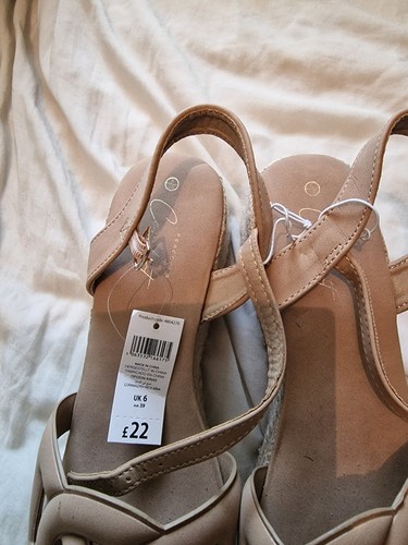 Beige wedge sandals - beige, size