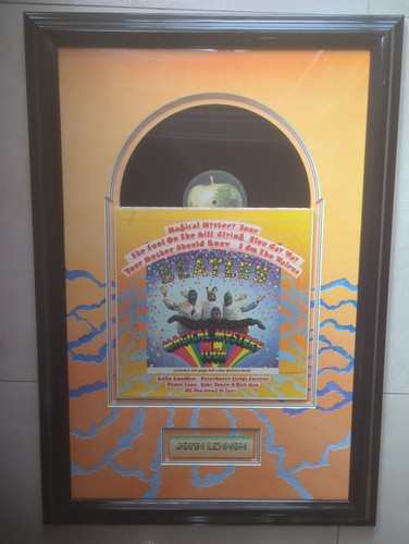 Signed framed lohn lennon - lohn,
