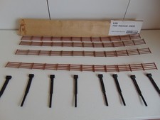 Hornby ~ R.299 Four Trackside