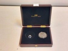 Replica Princess Diana Engagement Ring Size L with �5 Commemorative Coin