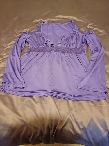 Long sleeved cold shoulder top - cold,