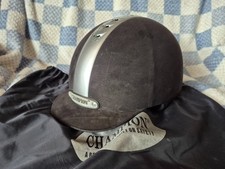 Champion Ventair Riding Hat Size 7  1/4 59cm With Bag